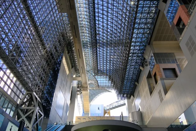 京都駅で買えるおすすめお土産｜『八ッ橋以外』も迷わず選ぶための完全ガイド